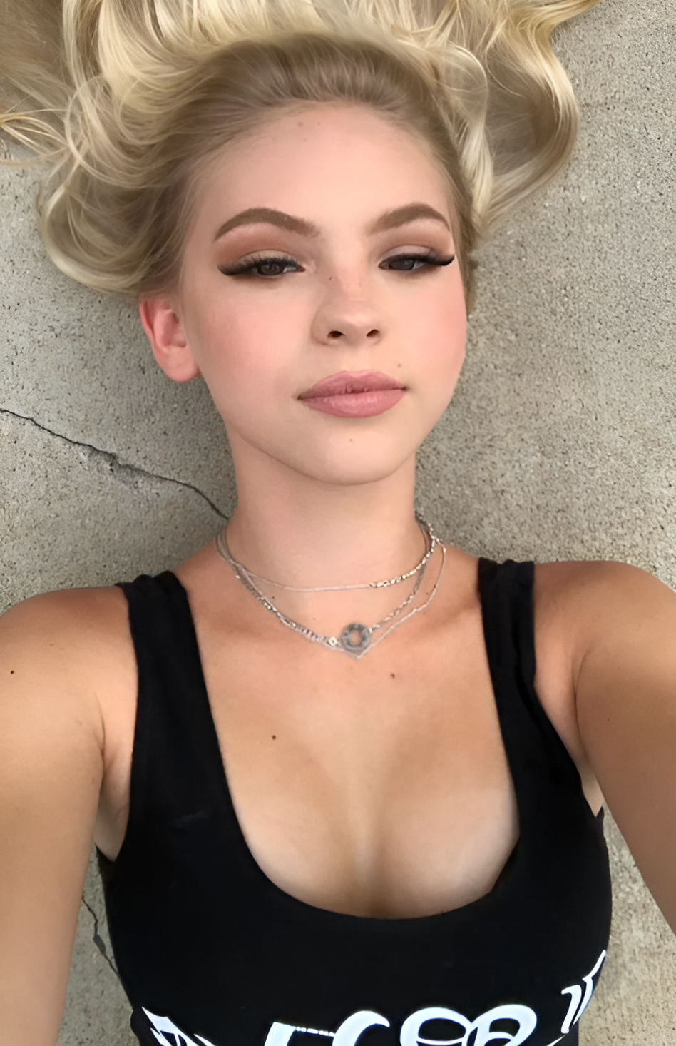 Jordyn Jones #0TK4GOwP